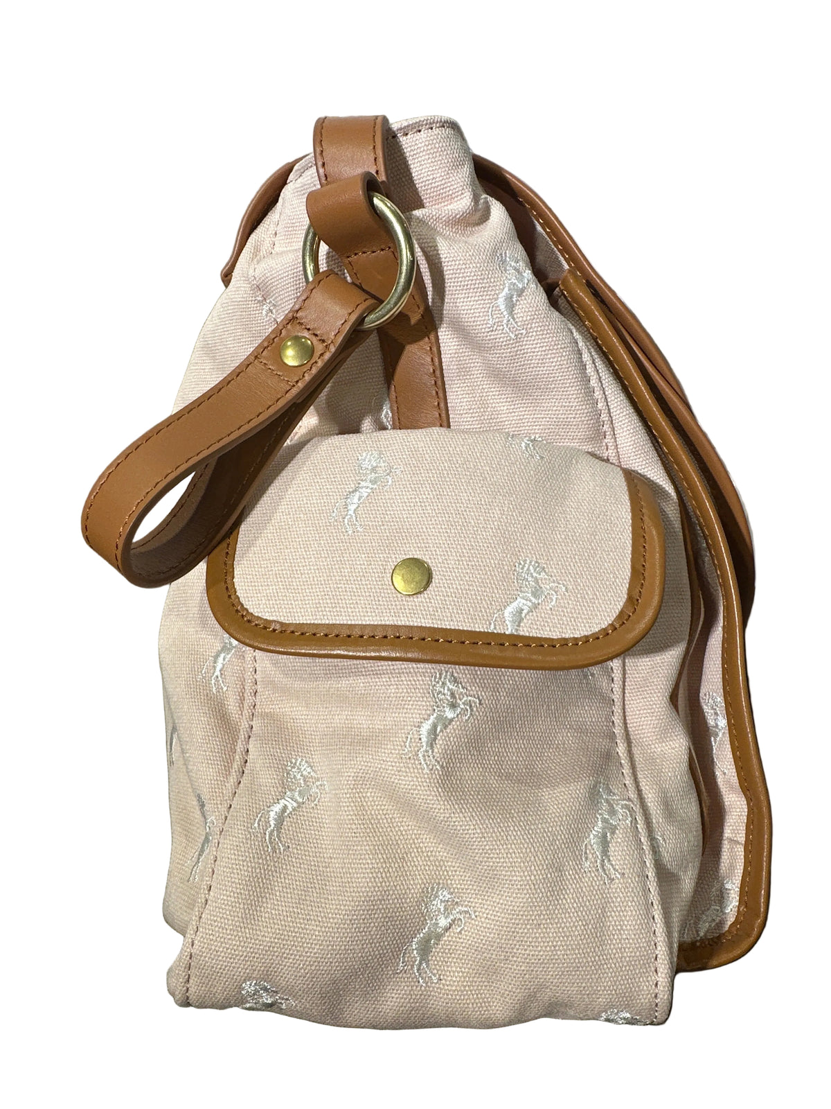 Chloe` Wickeltasche altrosa, gegenüberliegende Seitenansicht mit Außenfach und Druckknopf