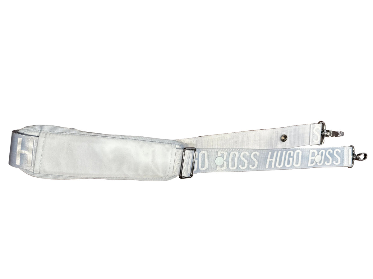Boss Hugo Boss Wickeltasche, hellblauer Schultergurt mit Logo, Polster und Karabinerhaken