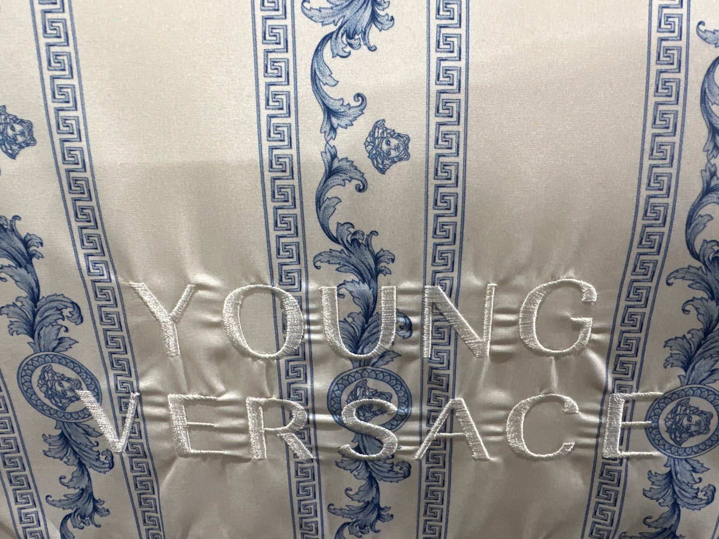 Young Versace Wickeltasche Jungen Beige Hellblau Logo