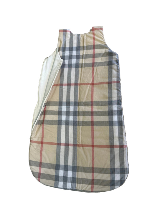 Burberry Designer- Babyschlafsack in beigem Karo, 96 x 42 cm, seitlich geöffnet mit weißem Innenfutter