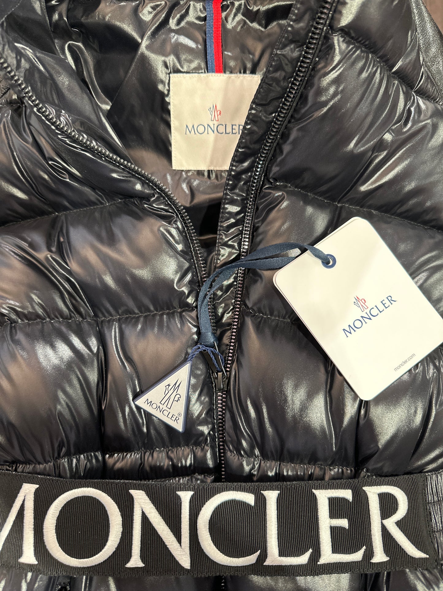 Moncler Daunenmantel Mädchen 12J 152cm Schwarz Logo Detail